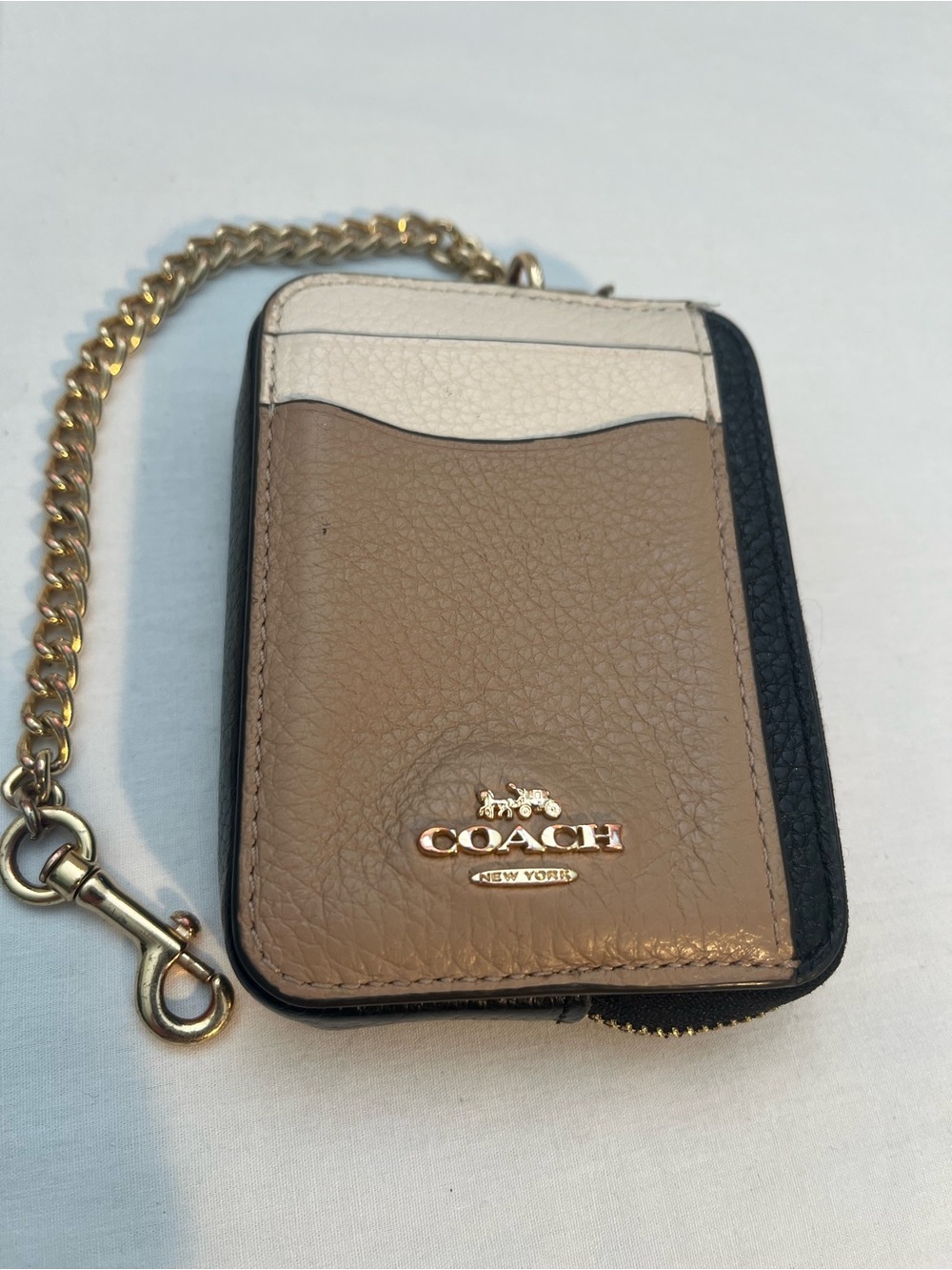 Coach Tricolor Leather Card Holder with Gold Chain - Tan/Cream/Black